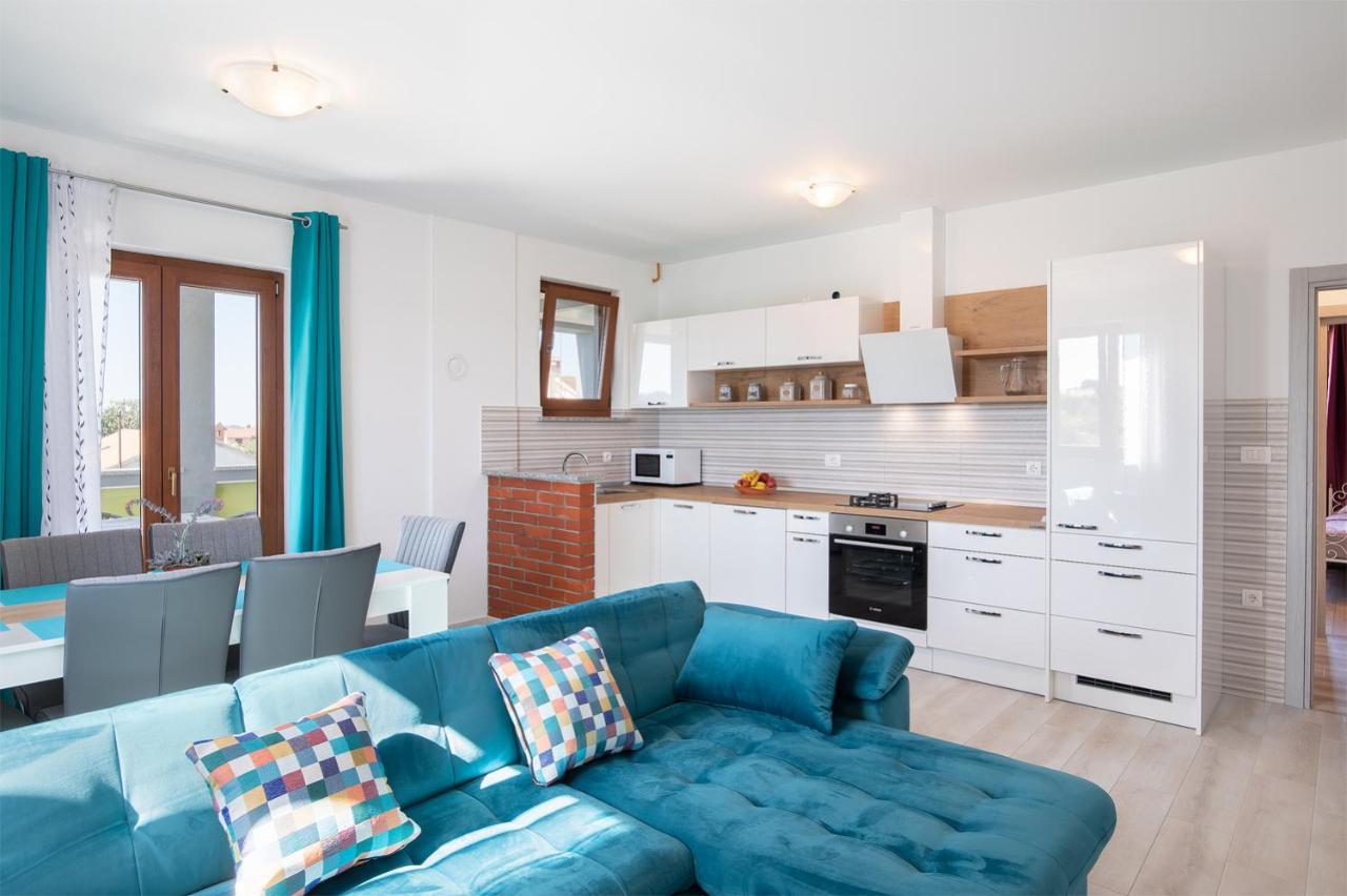 Kaylie Apartment Пула Экстерьер фото