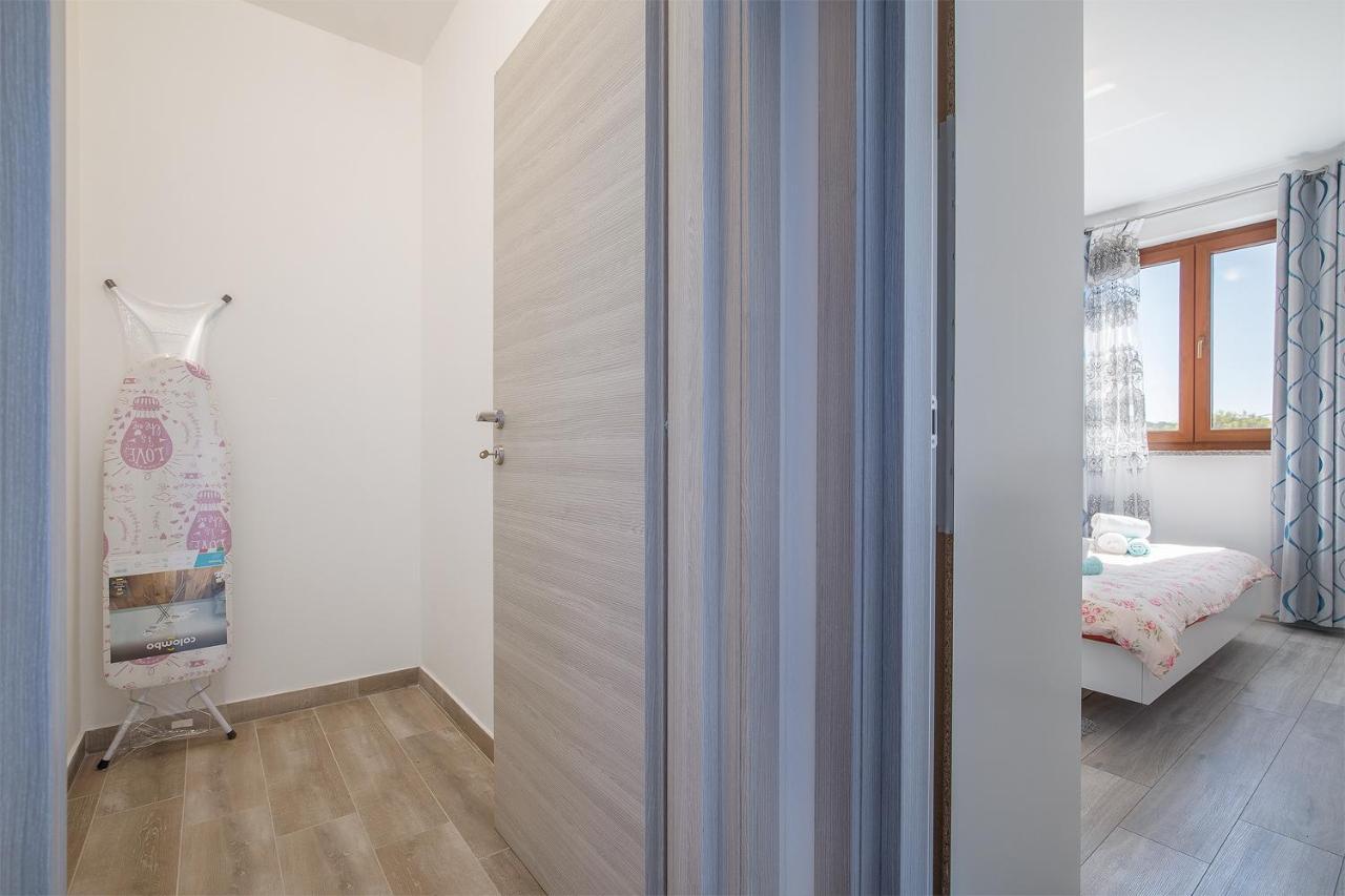 Kaylie Apartment Пула Экстерьер фото